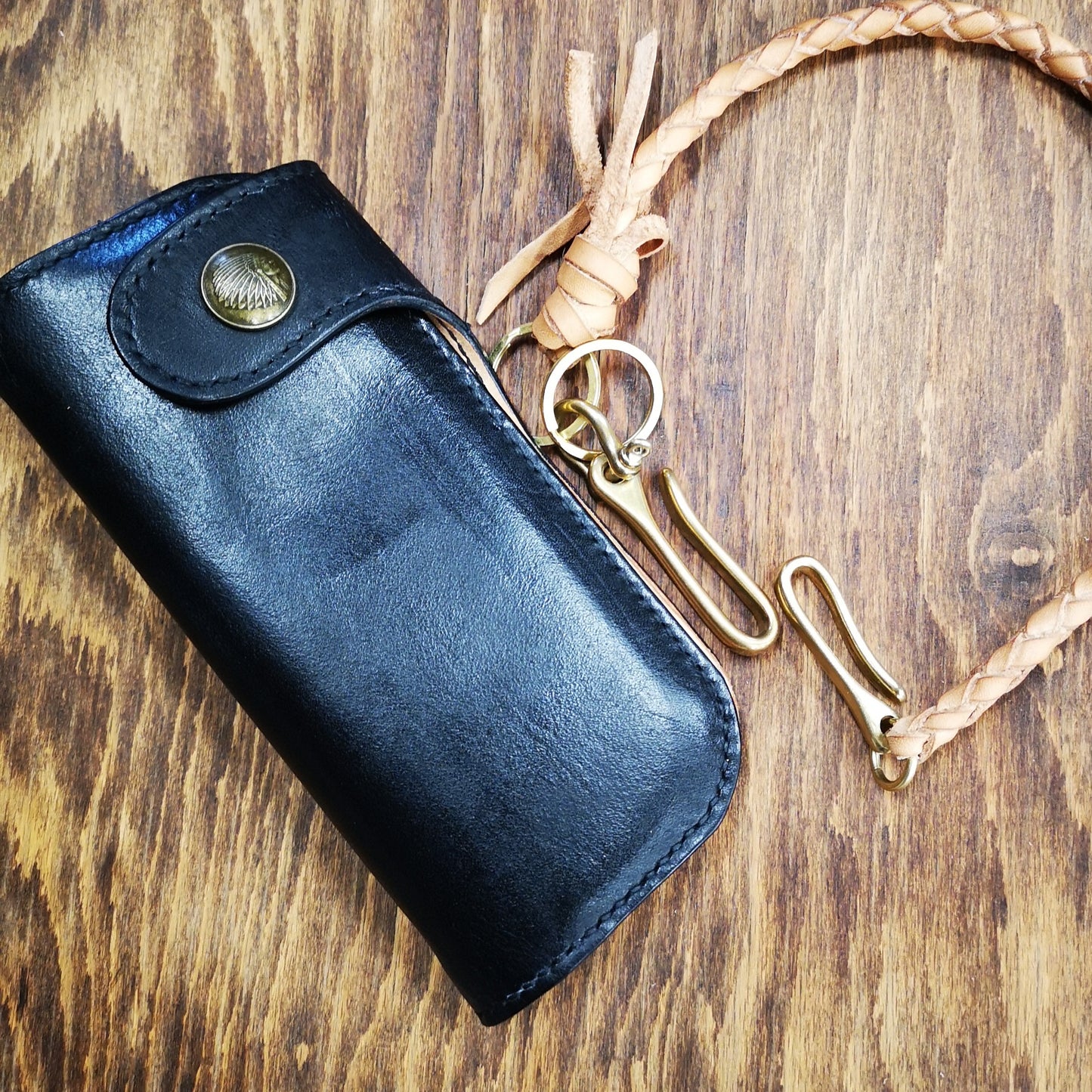 Handmade Leather Braided Chain – Rugged Wallet & Biker Accessory